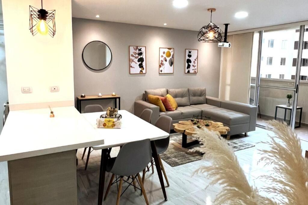 Espectacular Apartamento en Marinilla, Wifi 200MB - B&B