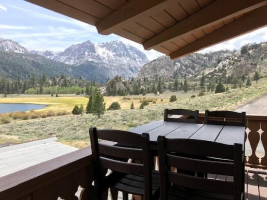 Rr-interlaken 17 - B&B June Lake