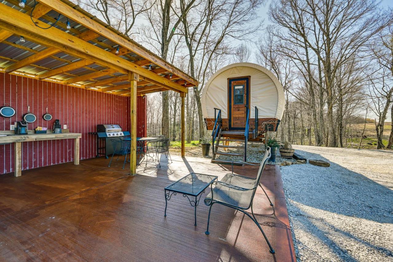 Ultimate Covered Wagon Pioneers Paradise - B&B