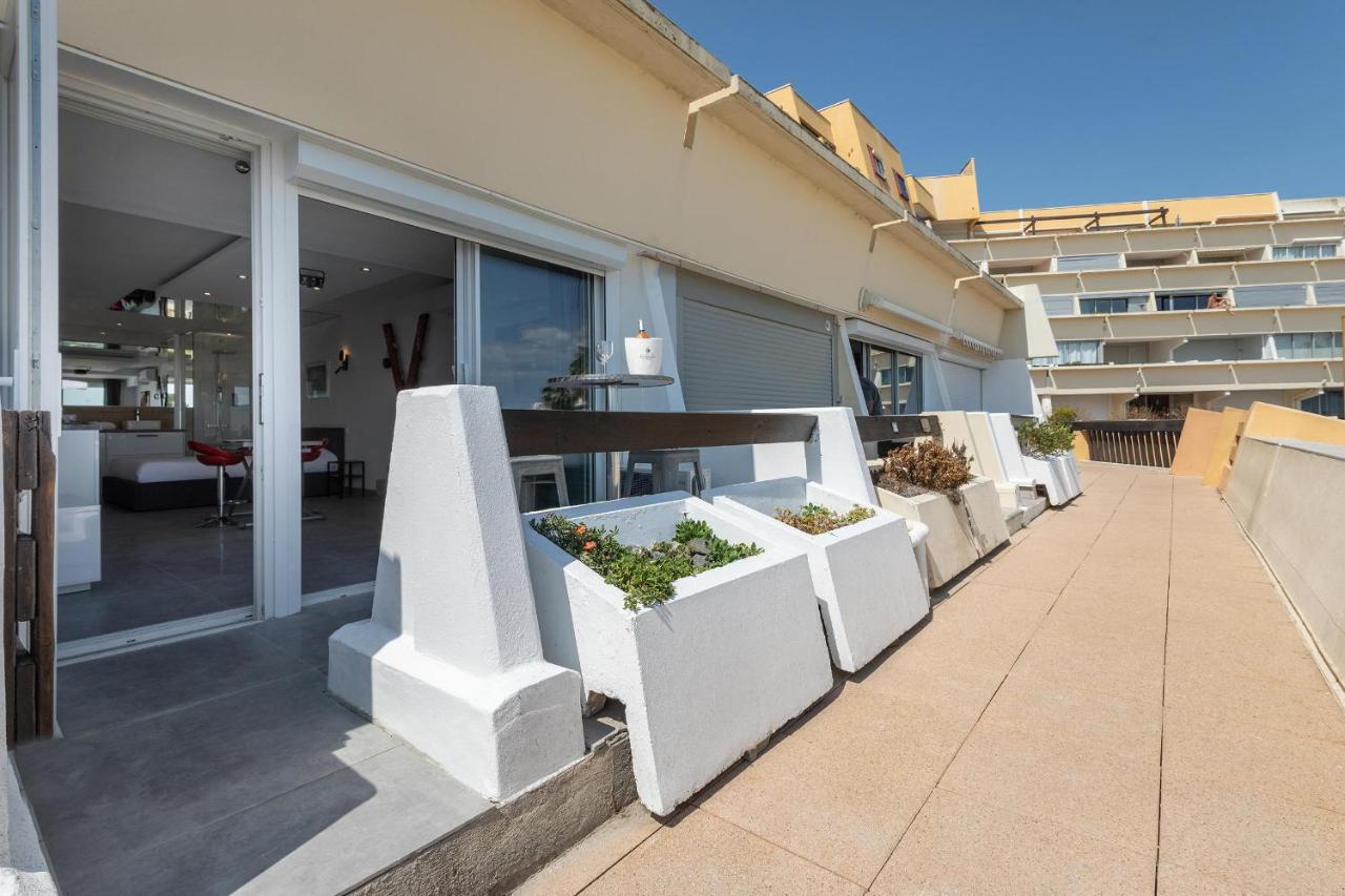 Le Cerise - Village naturiste Coursive PN5 - Vue Waiki - Emplacement Premium - Chambres d'hôtes Le Cap d'Agde