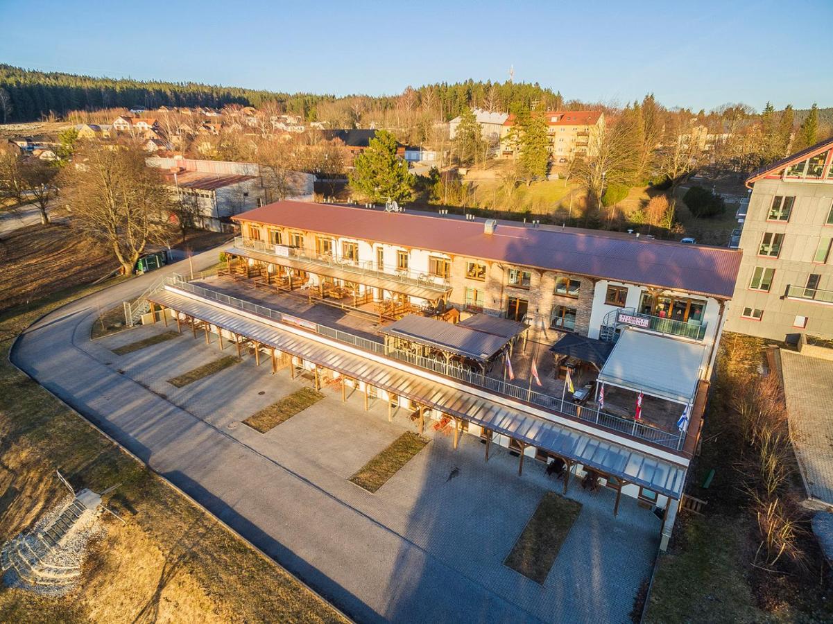 Chambre Familiale - Vue sur Lac