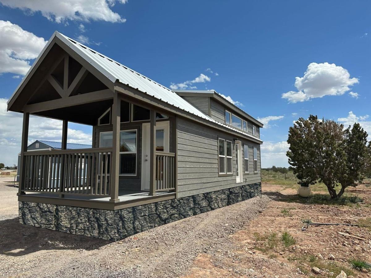 B&B Valle - 081 Tiny Home nr Grand Canyon South Rim Sleeps 8 - Bed and Breakfast Valle