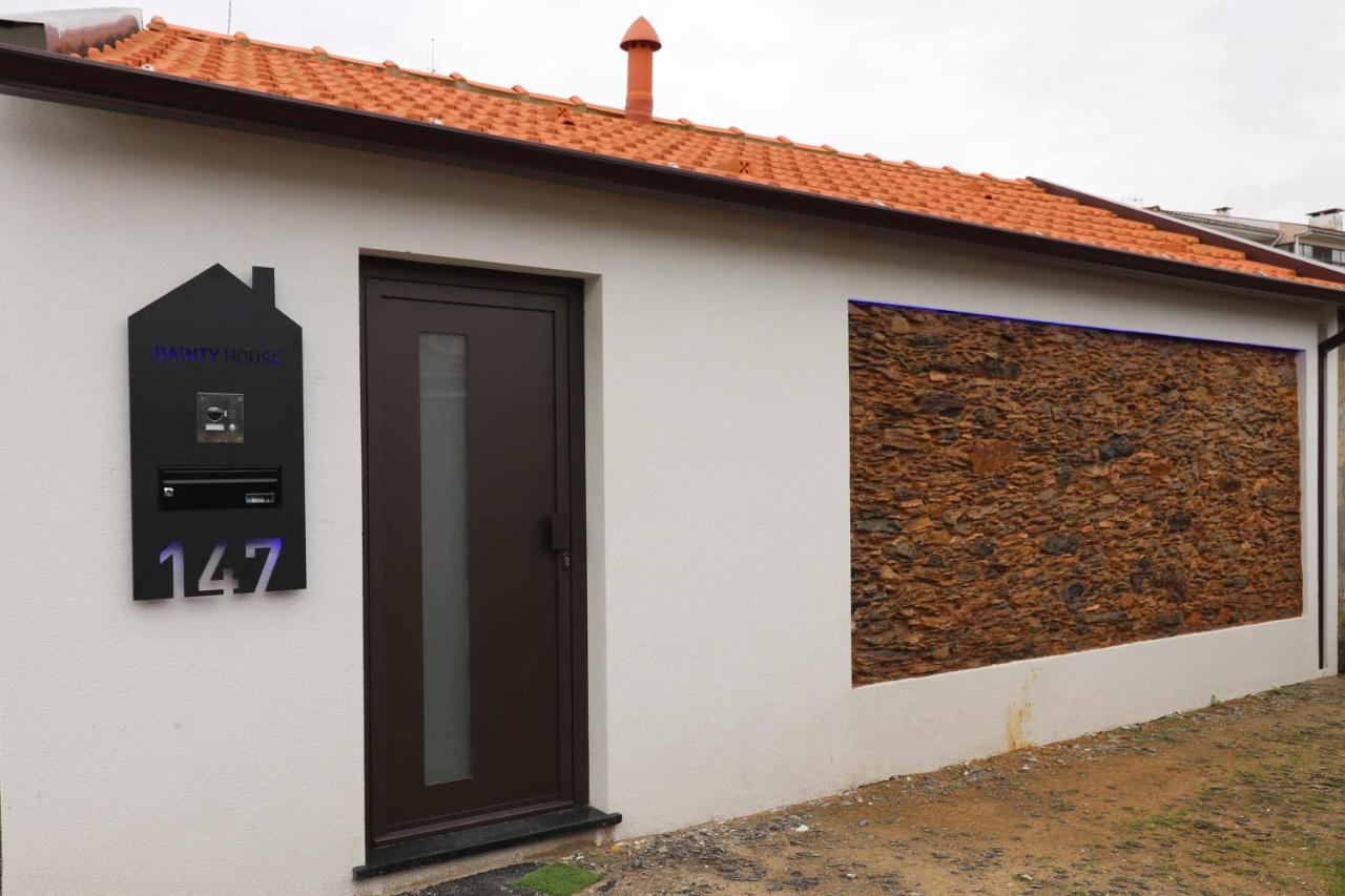 Dainty House - B&B Ovar