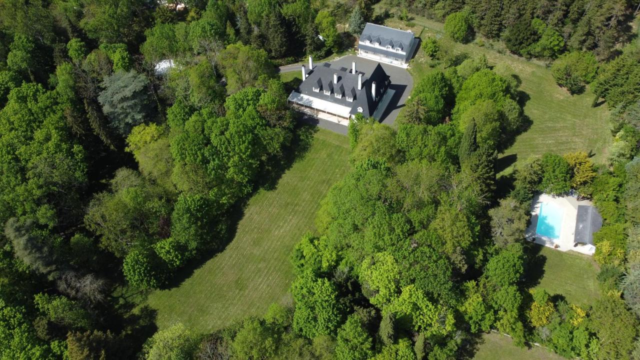 Villa Deluxe
