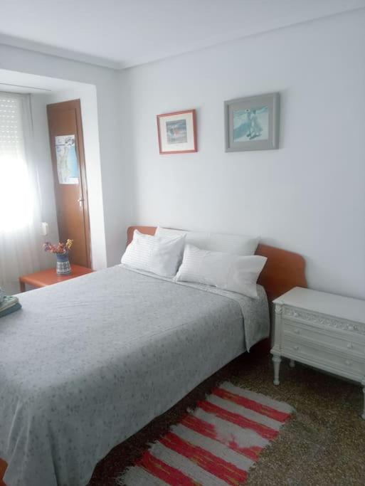 Nice Spacious Flat in the Center - Ferienwohnung Valencia