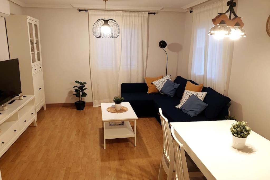Candemor Apartamento con Garaje - Ferienwohnung Candeleda