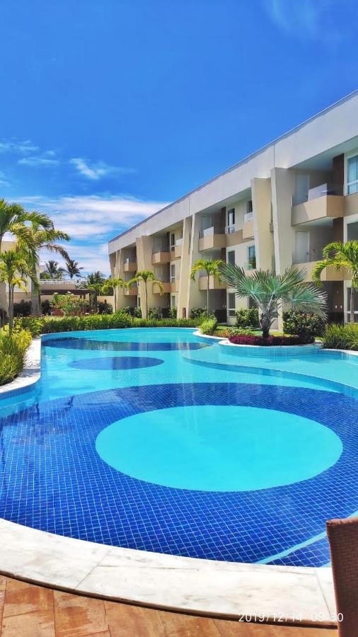 Guarajuba Porto Smeralda Village C02, térreo - GUARAJUBA TEMPORADA, viva mais de uma experiência de hospedagem conosco! 130m da praia - Ferienwohnung Guarajuba