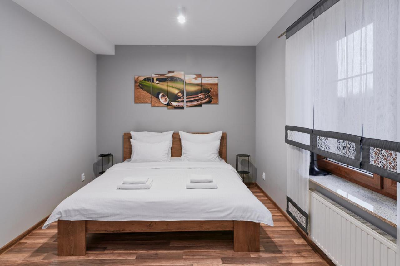 Camera Matrimoniale/Doppia con Letti Singoli