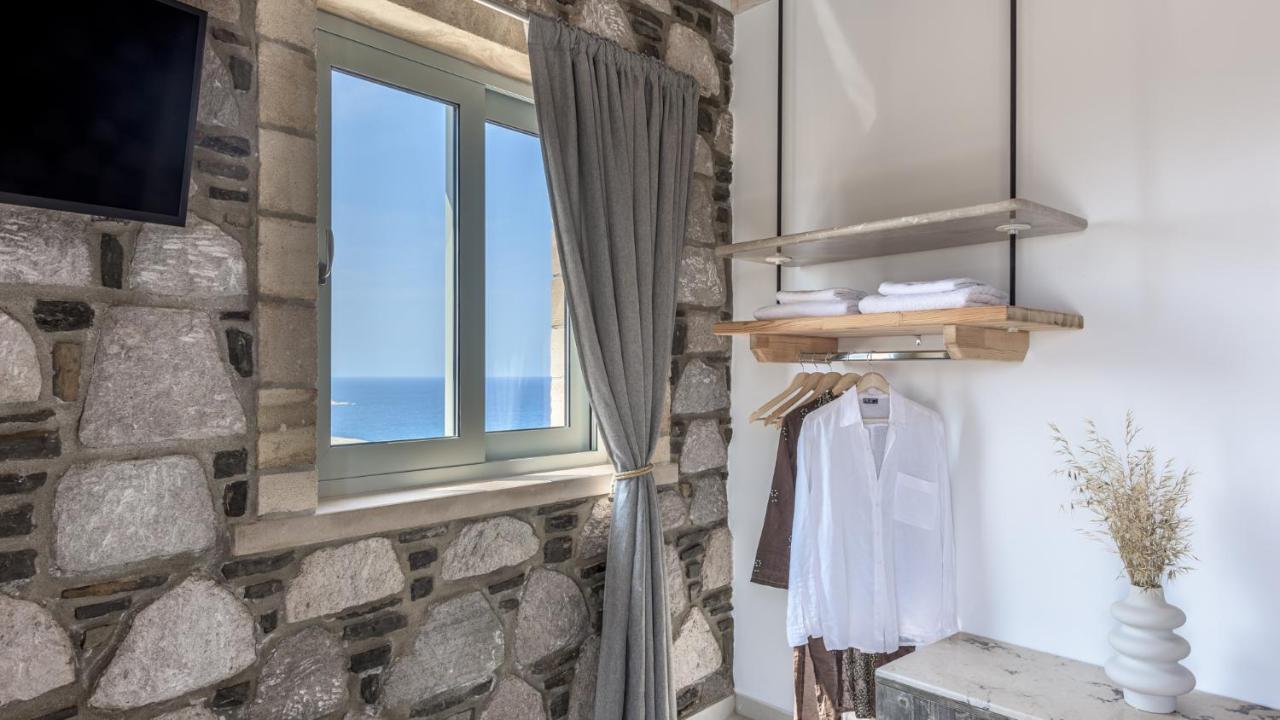 Studio with Sea View