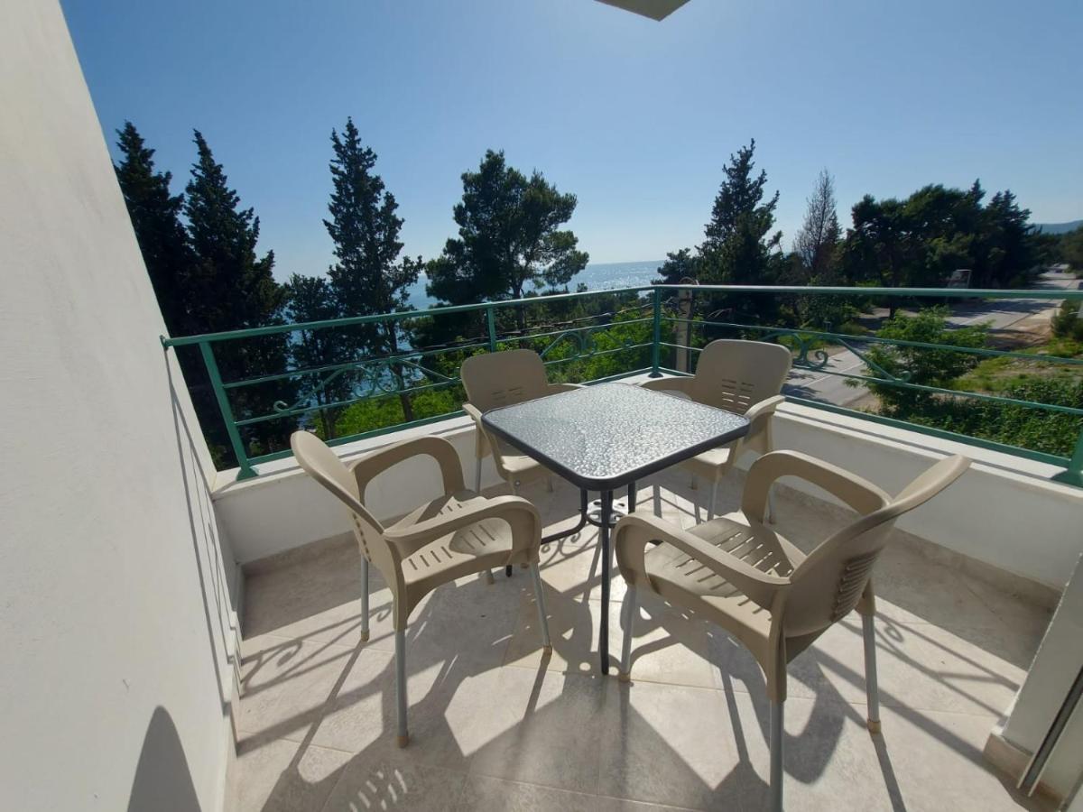 Camera Tripla Deluxe con Vista Mare