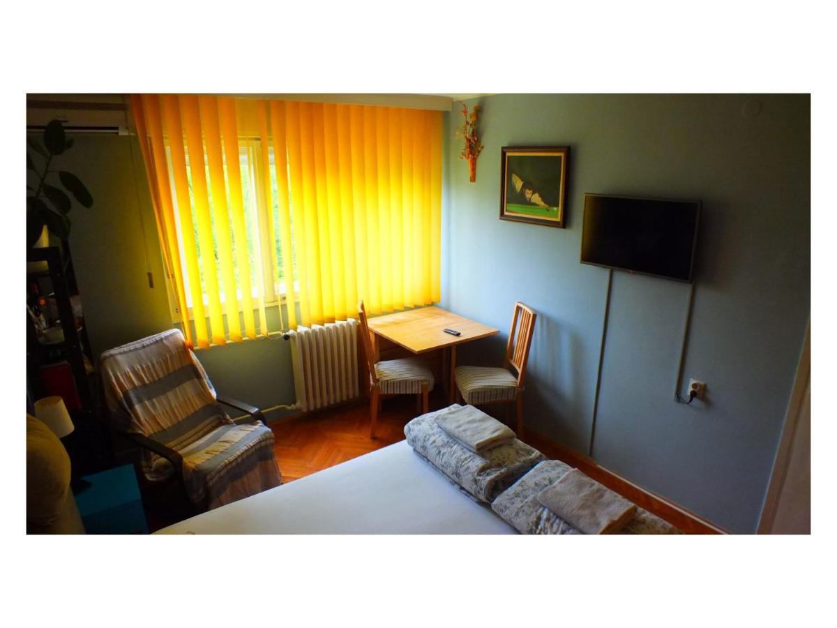 Double Room with Shared Bathroom