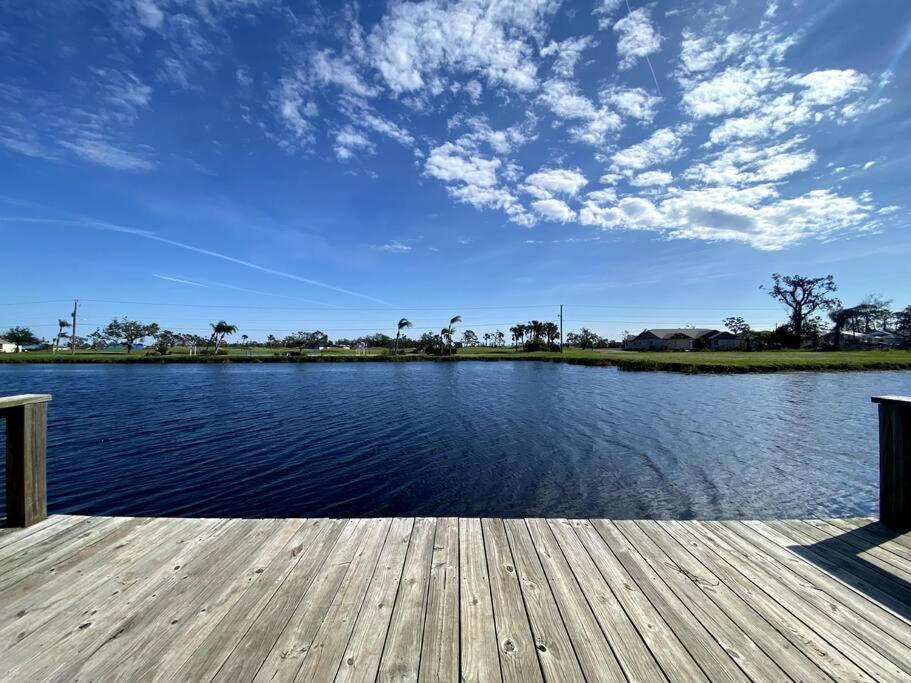 B&B Rotonda West - Beautiful Canal & Gulf Waterfront Home - Bed and Breakfast Rotonda West