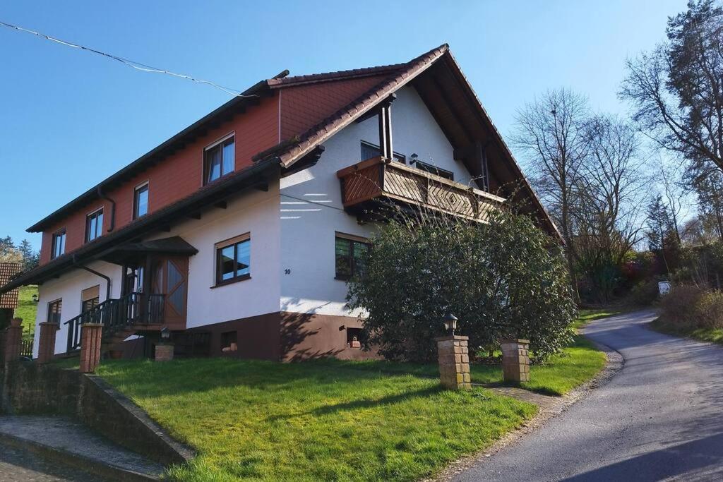 B&B Airlenbach - Ferienwohnung Schmidt - Bed and Breakfast Airlenbach