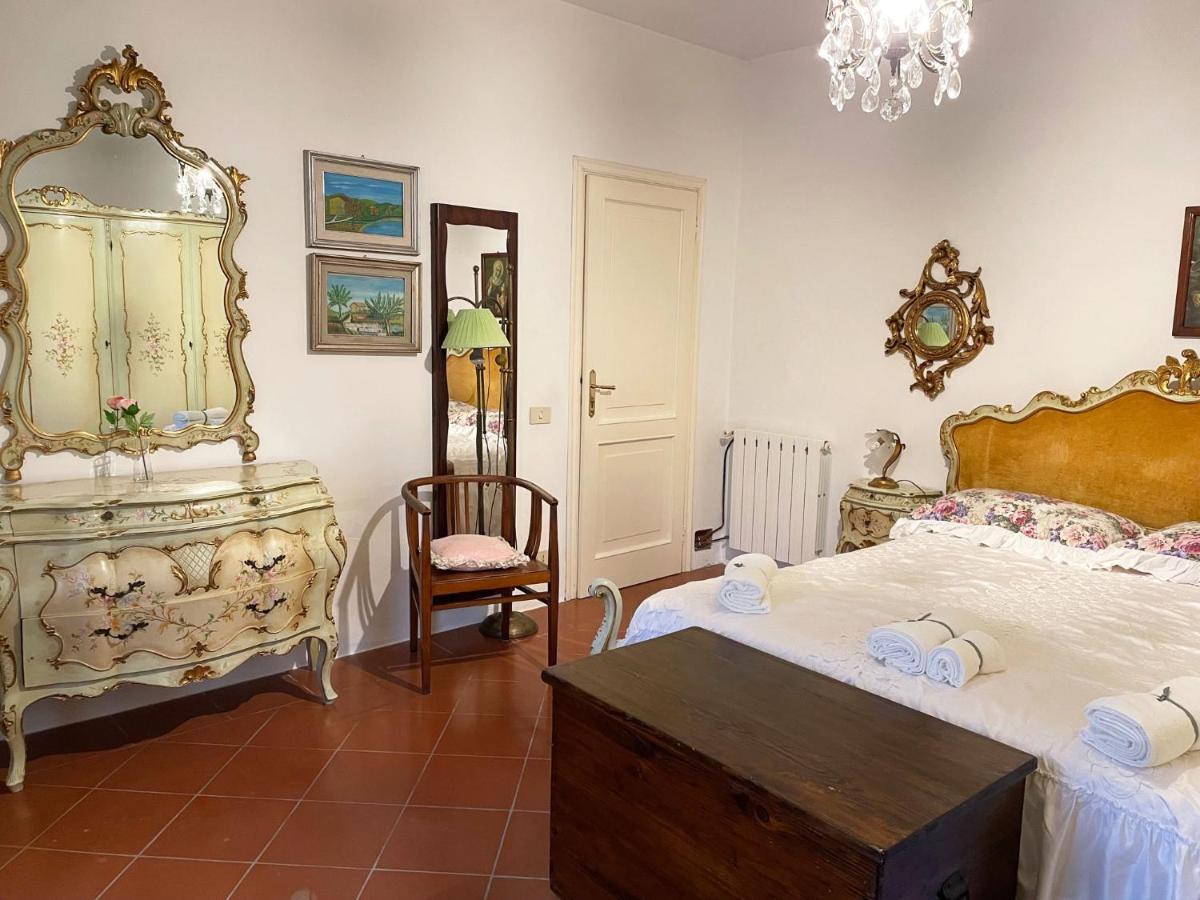 B&B Lucca - 'Il Casale di Giova' Tuscan Farmhouse - Bed and Breakfast Lucca