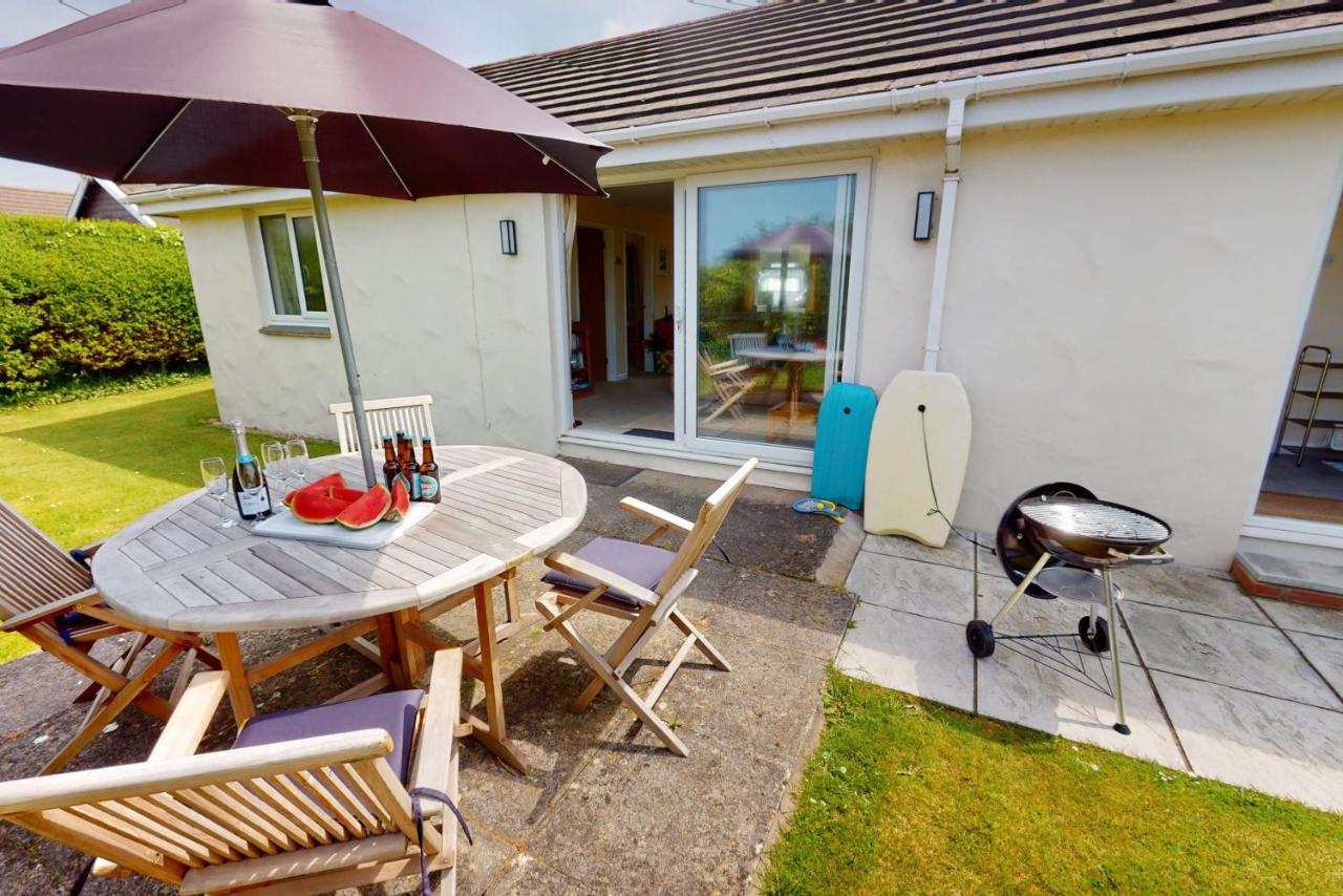 B&B Croyde - CROYDE PEACH COTTAGE 3 Bedrooms - Bed and Breakfast Croyde