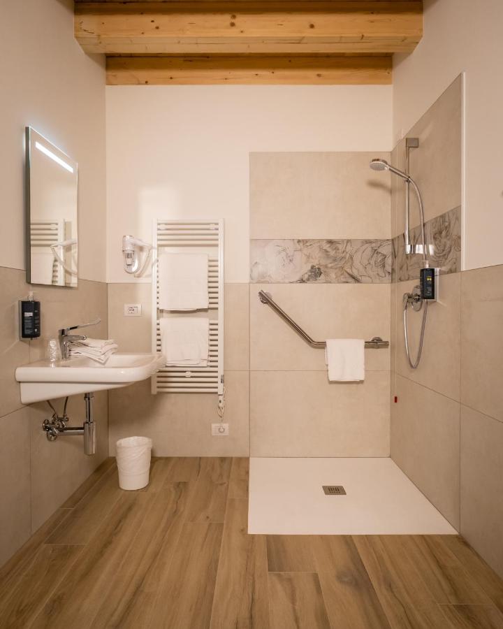 Double or Twin Room - Disability Access