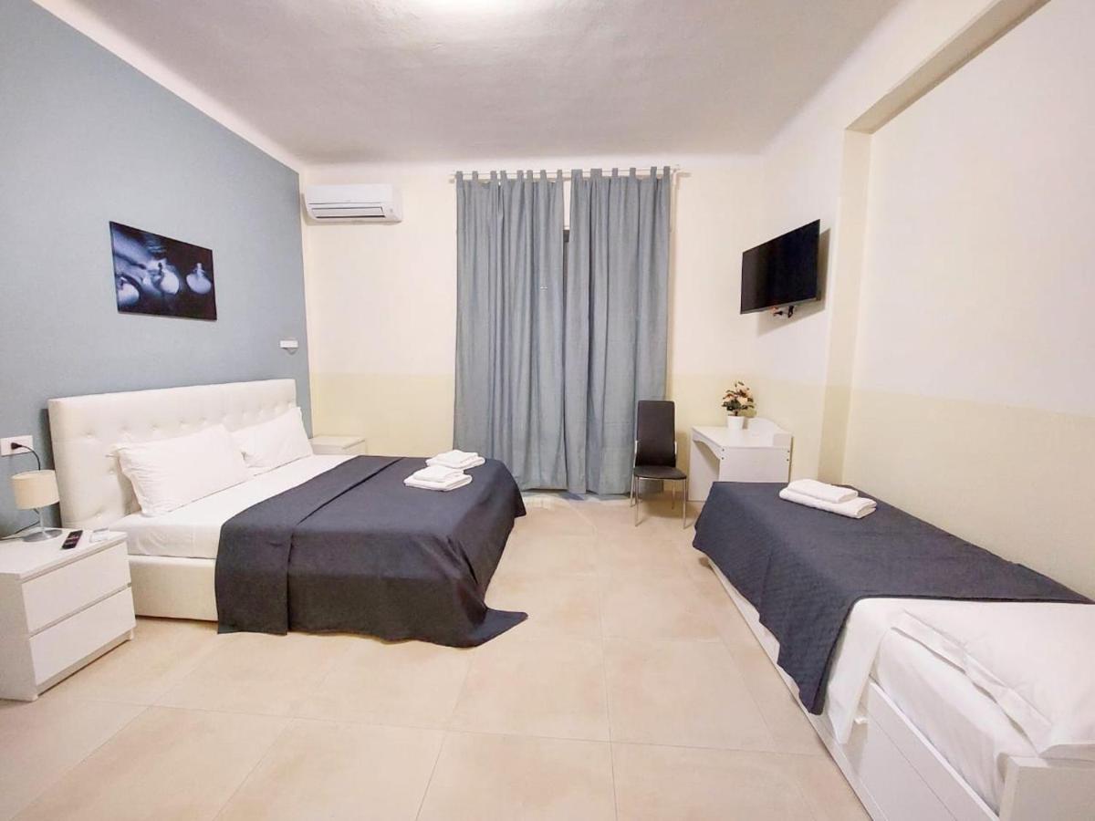 Triple Room with Private Bathroom