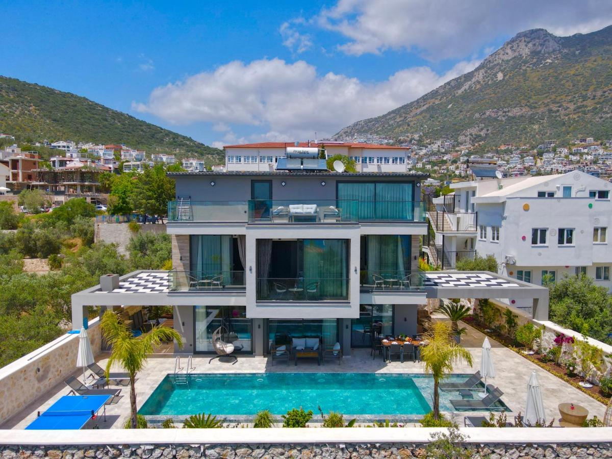 Villa Kazarman, Kalkan’ın kalbinde denize, merkeze - B&B Kalkan
