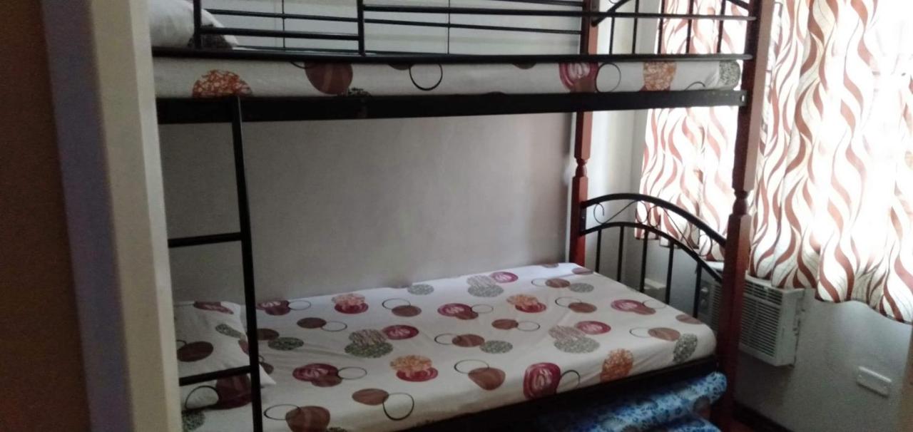 Lemon Transient House - B&B Angeles City