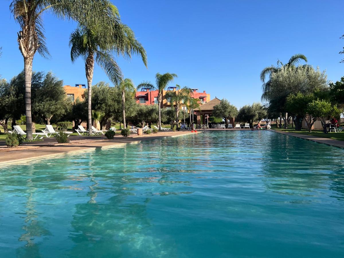 B&B Marrakech - Magnifique Appt Haut de gamme, Nord de la palmeraie - Bed and Breakfast Marrakech