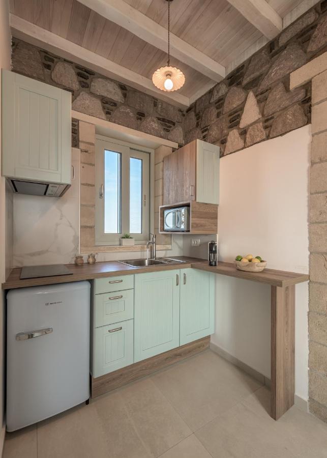 Fyriplaka Studio with Sea View