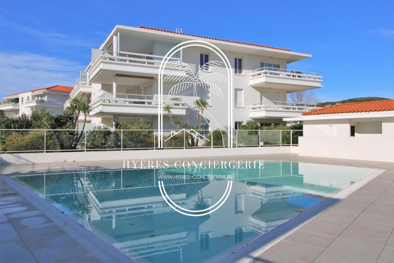 Au bout de la rue la Mer- T3 Jardin Piscine PARKING WIFI BY HC - B&B