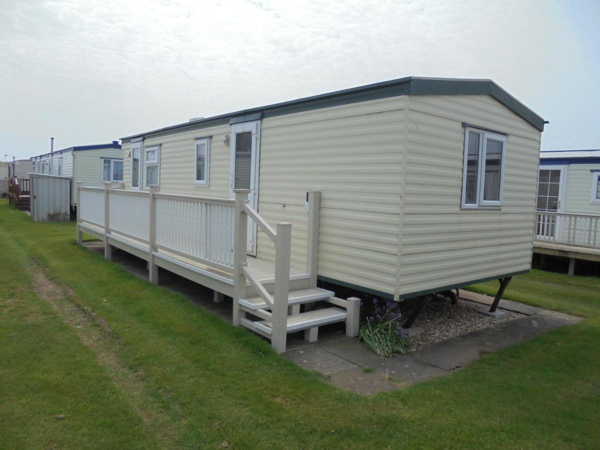 Golden Sands: Mirage IIII:- 6 Berth, Access to the beach - B&B Ingoldmells