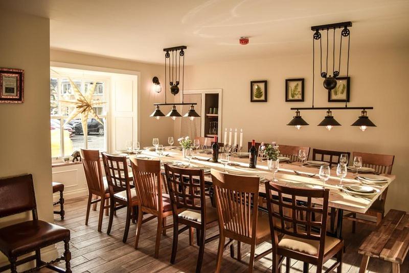 B&B Hexham - The Dale Manor - Bed and Breakfast Hexham