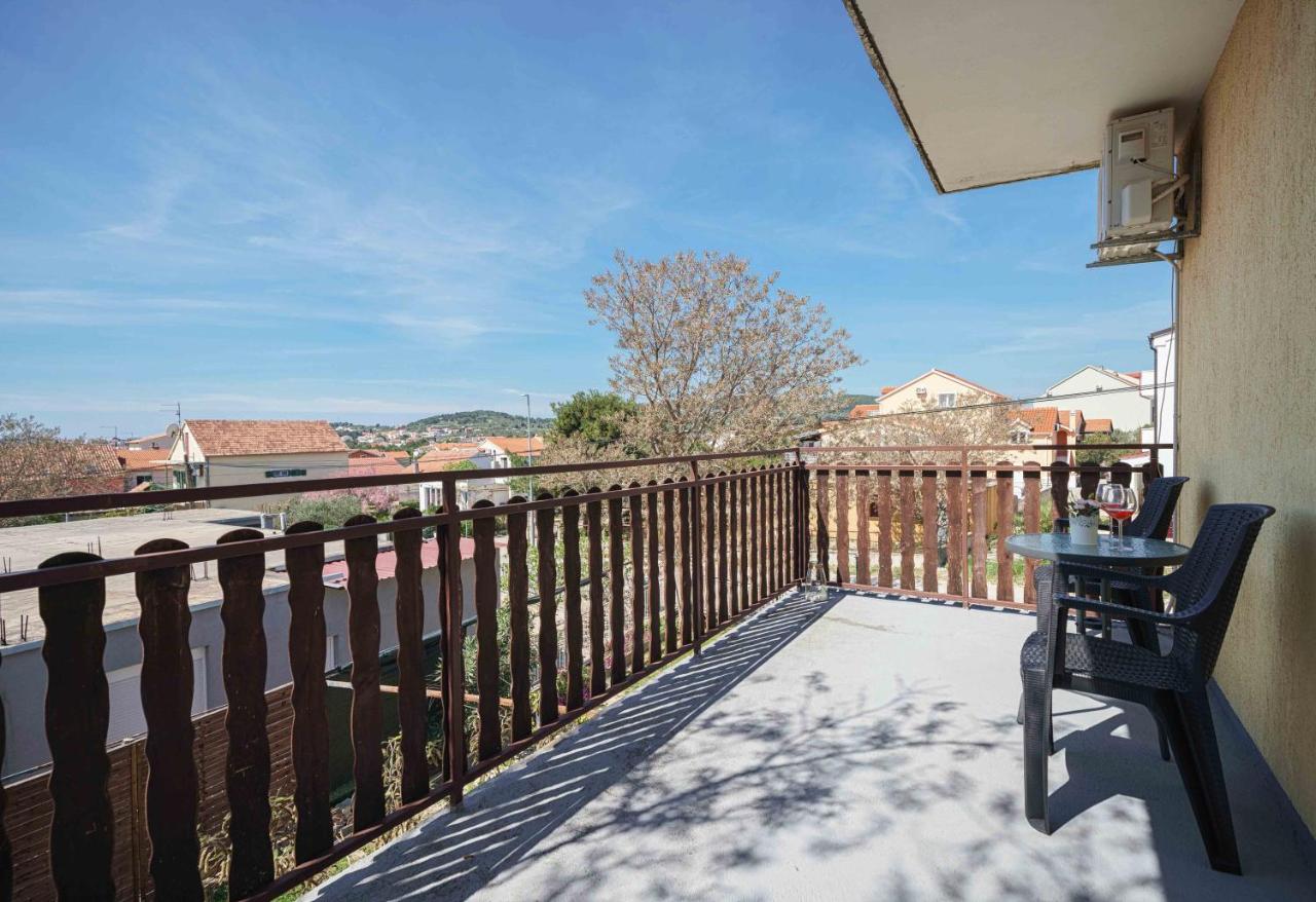 Frida Rooms and Apartments Vodice - Chambres d’hôtes Vodice