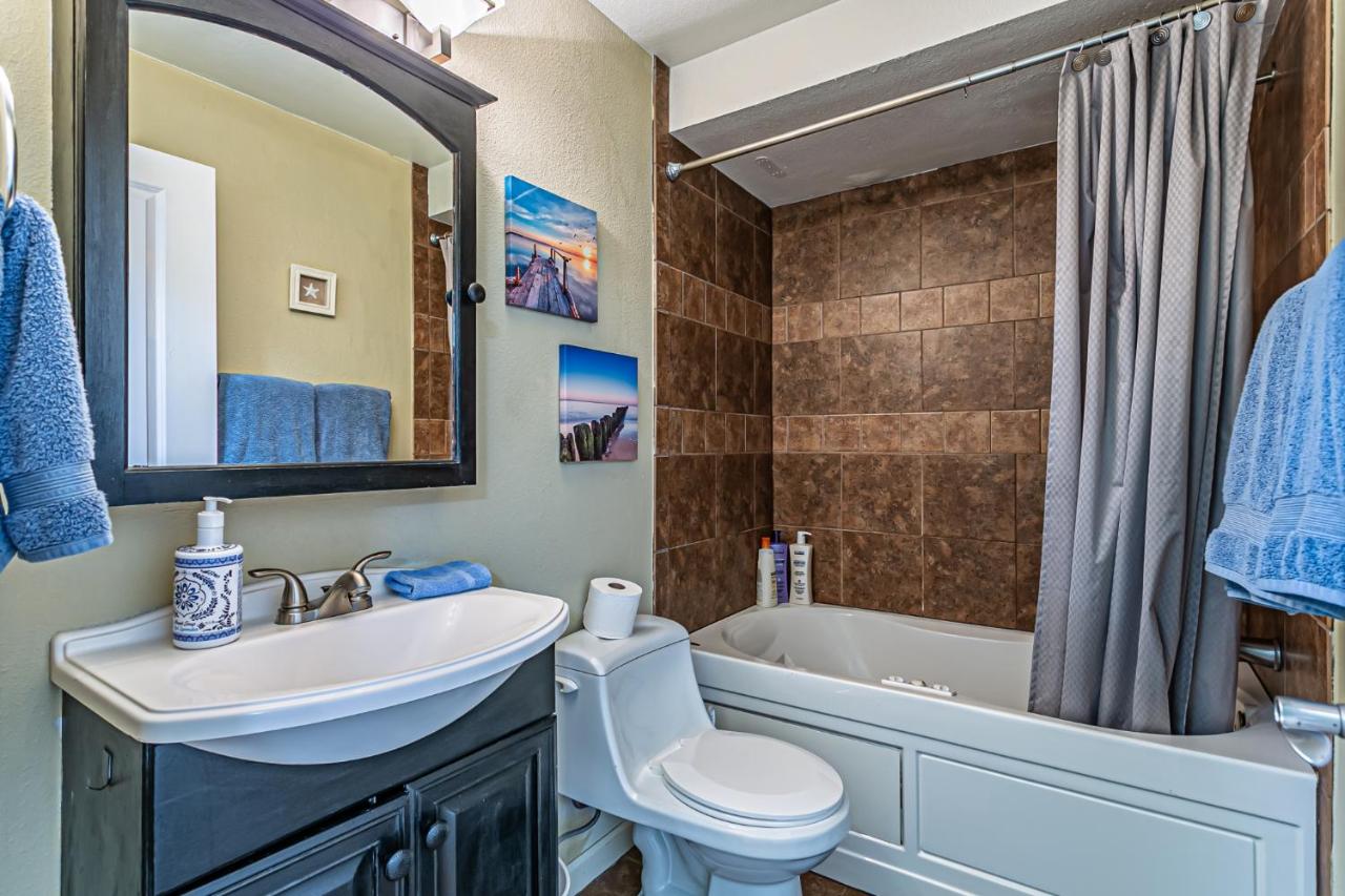 the Terrace, Best Area, WD, 2 baths, 2 Bedrooms, Jacuzzi Bath, Balcony, 925sf - Chambres d’hôtes Tacoma