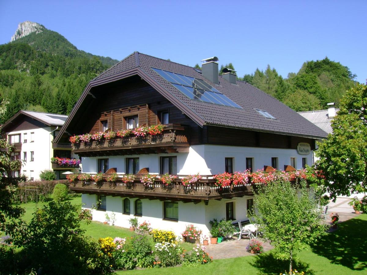 B&B Fuschl am See - Haus Brigitte - Bed and Breakfast Fuschl am See