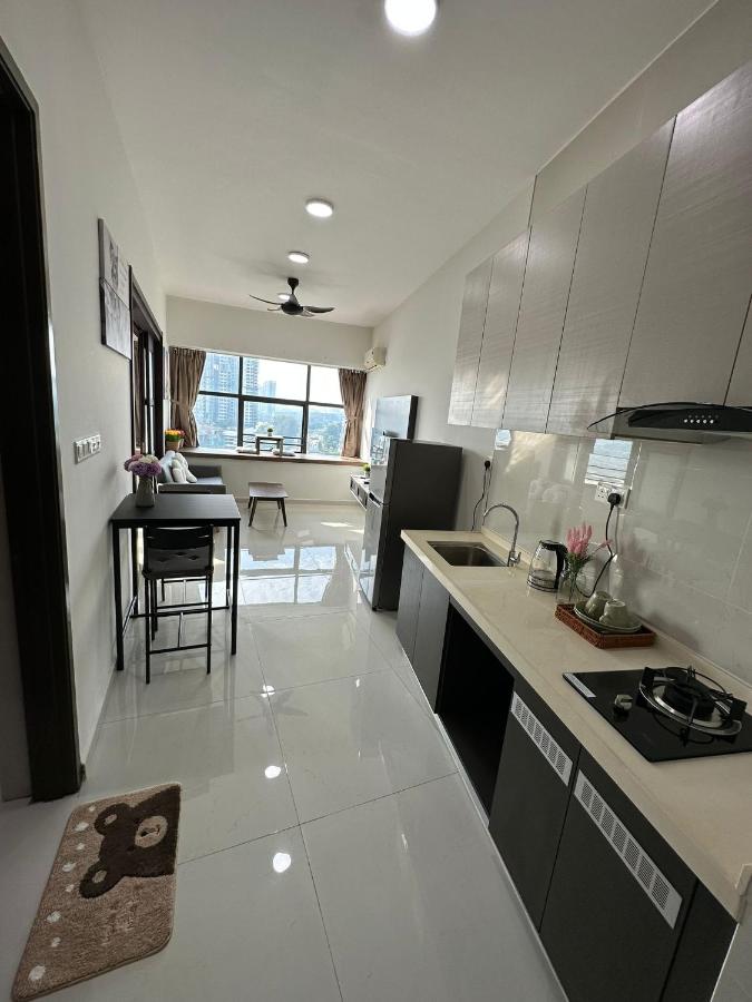 B&B Johor Bahru - Beach Apartment @ Country Garden Danga Bay - Bed and Breakfast Johor Bahru