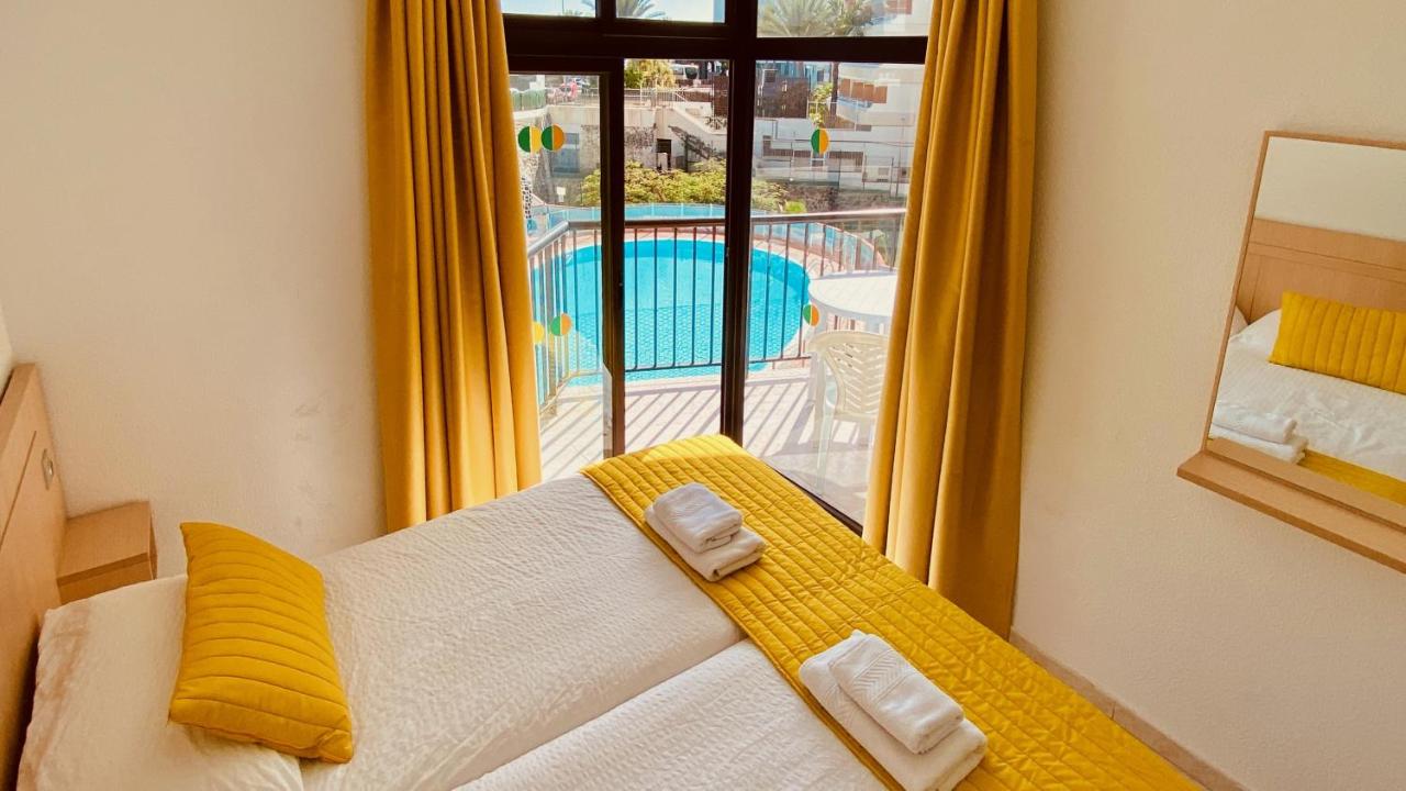 Apartment mit Poolblick