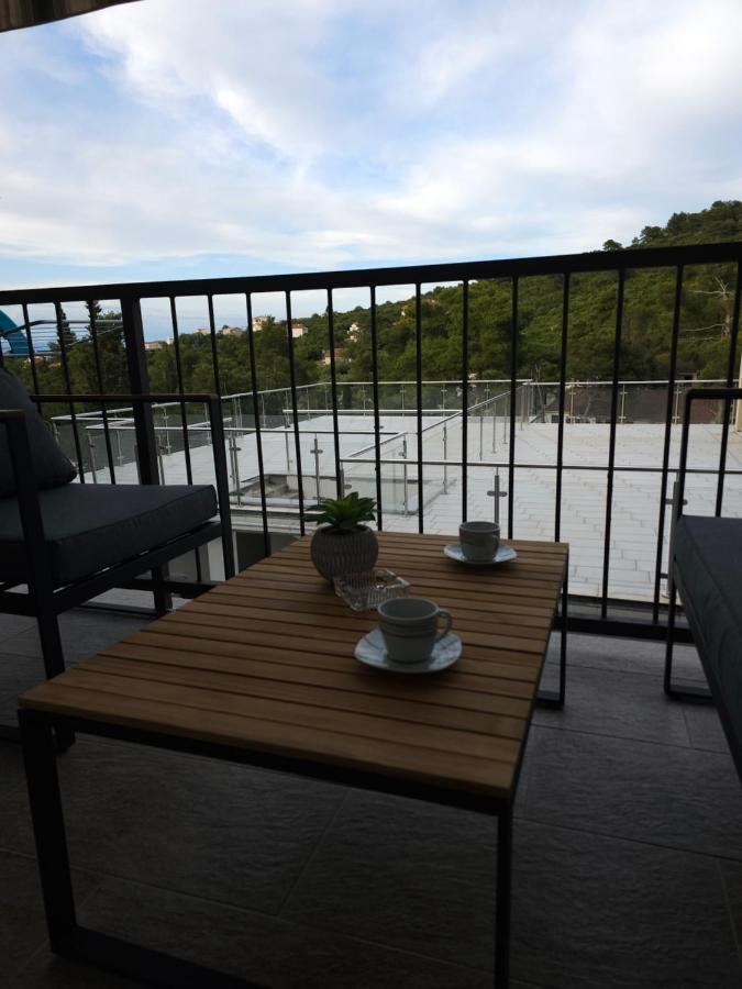 Apartment D&A - Ferienwohnung Nečujam
