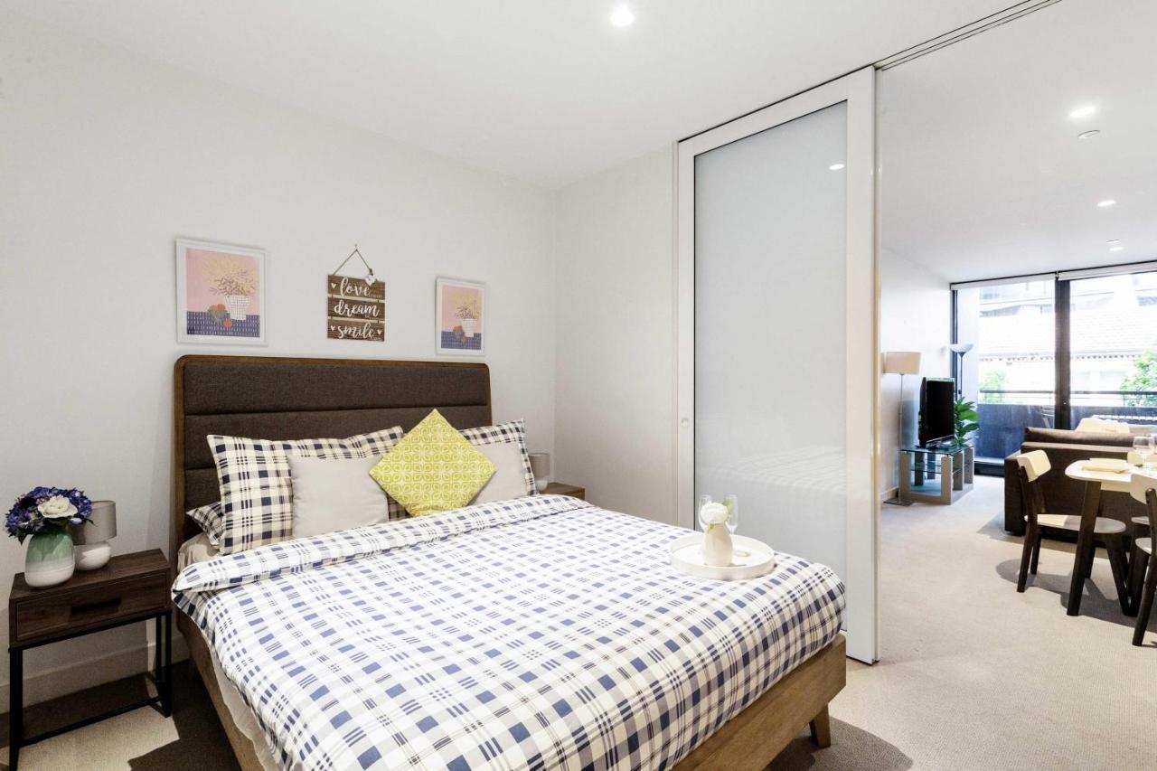 B&B Melbourne - A Homely Apt Near to The Grand Prix FREE Parking - Bed and Breakfast Melbourne