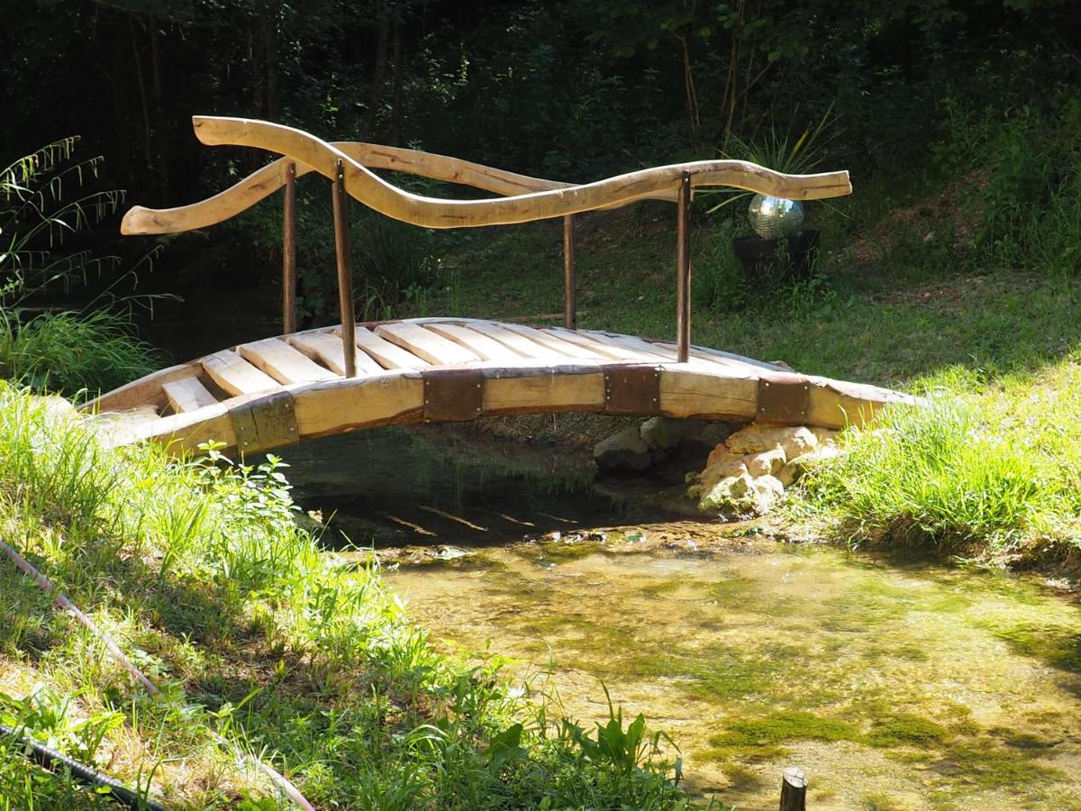 Moulin Bas, Prés de la Rivière - Ferienwohnung