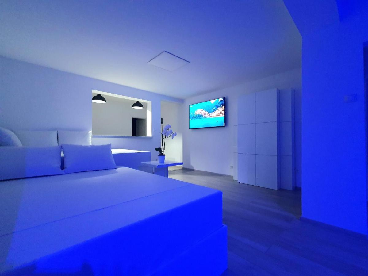 Studio avec Baignoire Spa