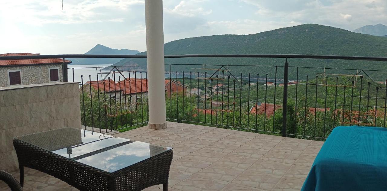 B&B Herceg Novi - Lustica-Apartment Dora3 - Bed and Breakfast Herceg Novi