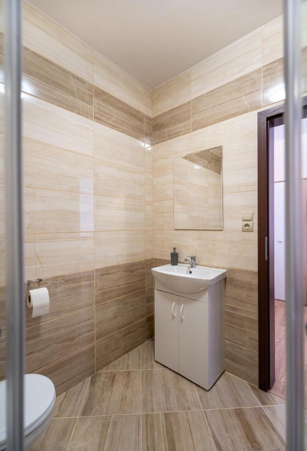 Queen Room with Balcony