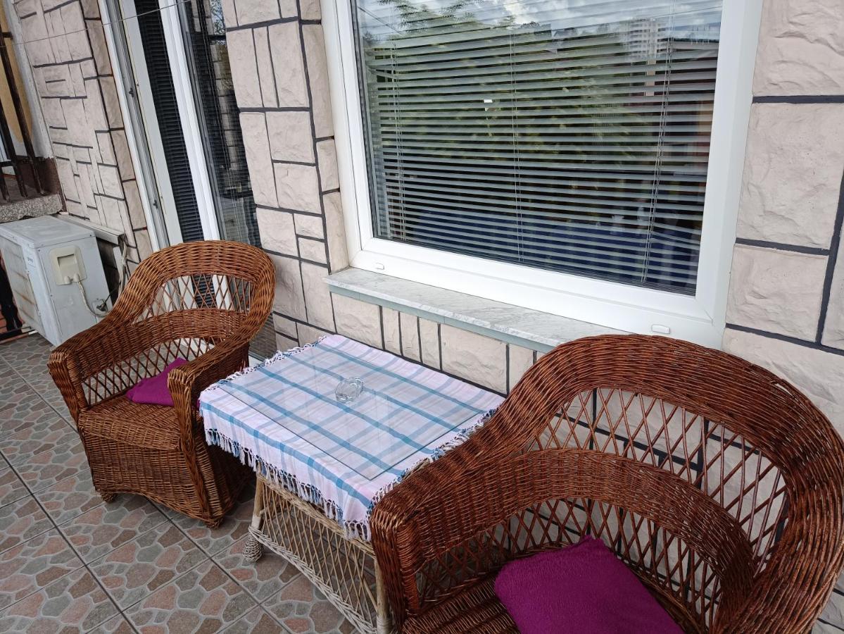 Studio with Balcony