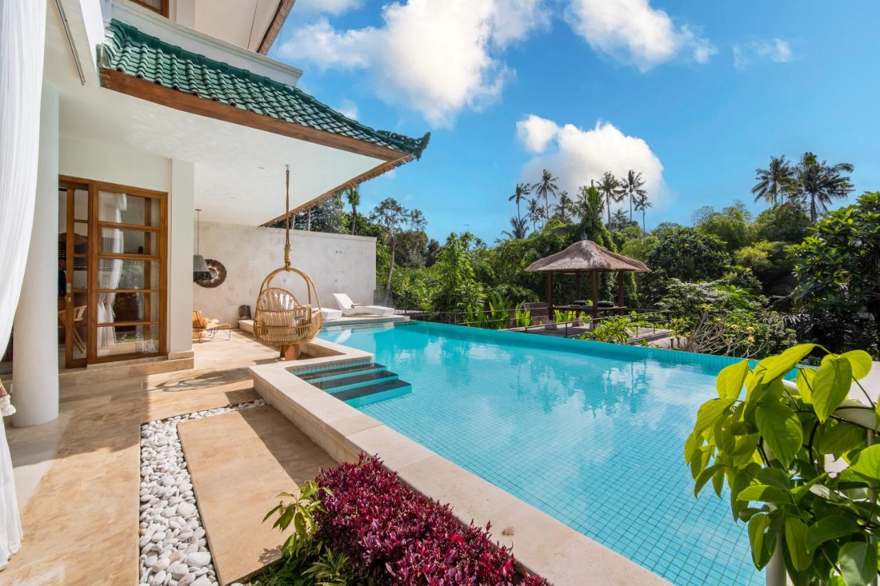 Luxury Villa in City Center w/ Natural Pool La Bohemia Residence Villas - Chambres d'hôtes Ubud