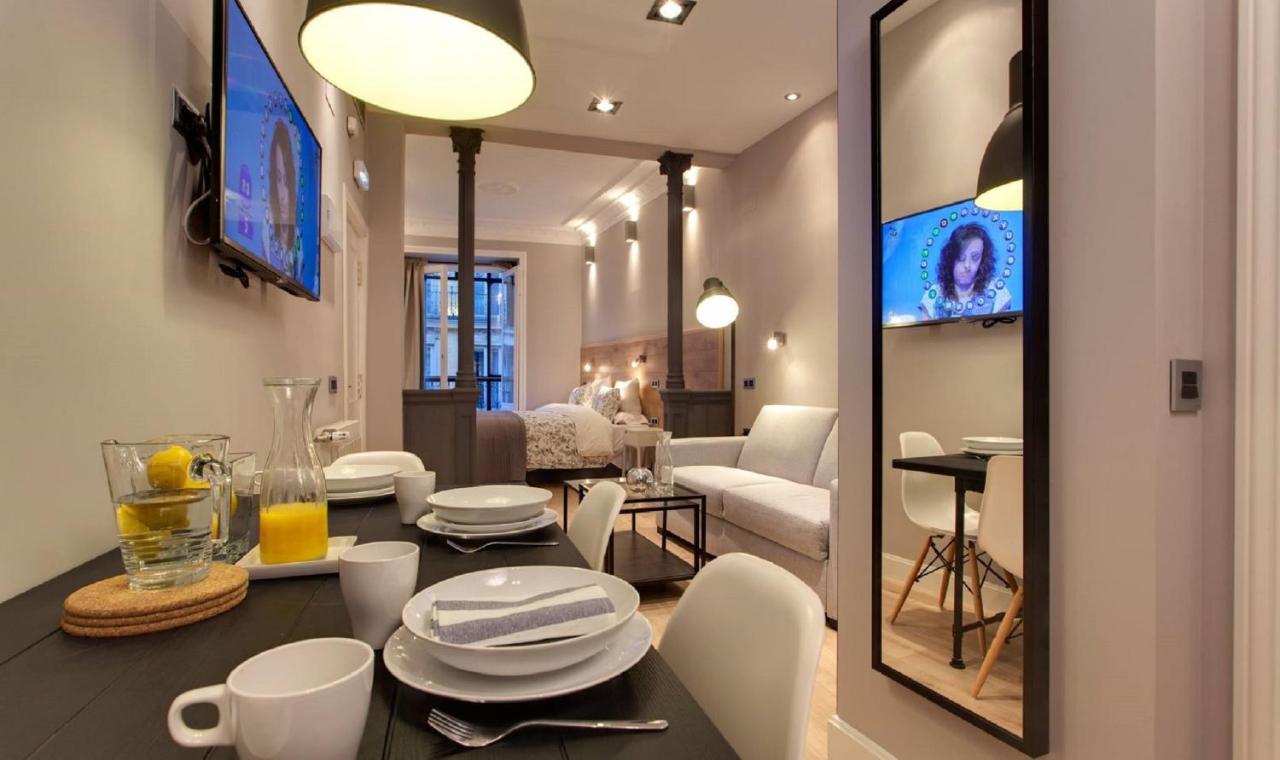Studio-Apartment mit Balkon (3-4 Erwachsene)