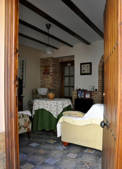 B&B Blanca - Casa en Blanca Murcia, en el centro. C/ Teatro, 5 - Bed and Breakfast Blanca