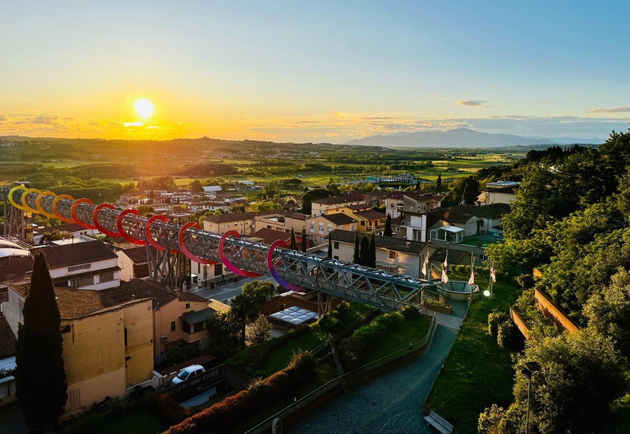 Turquoise Rose Apartment - B&B Peccioli