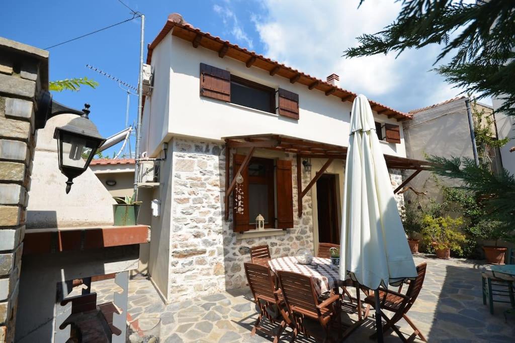 B&B Agriá - Two-storey house with loft at Agria,Volos - Bed and Breakfast Agriá