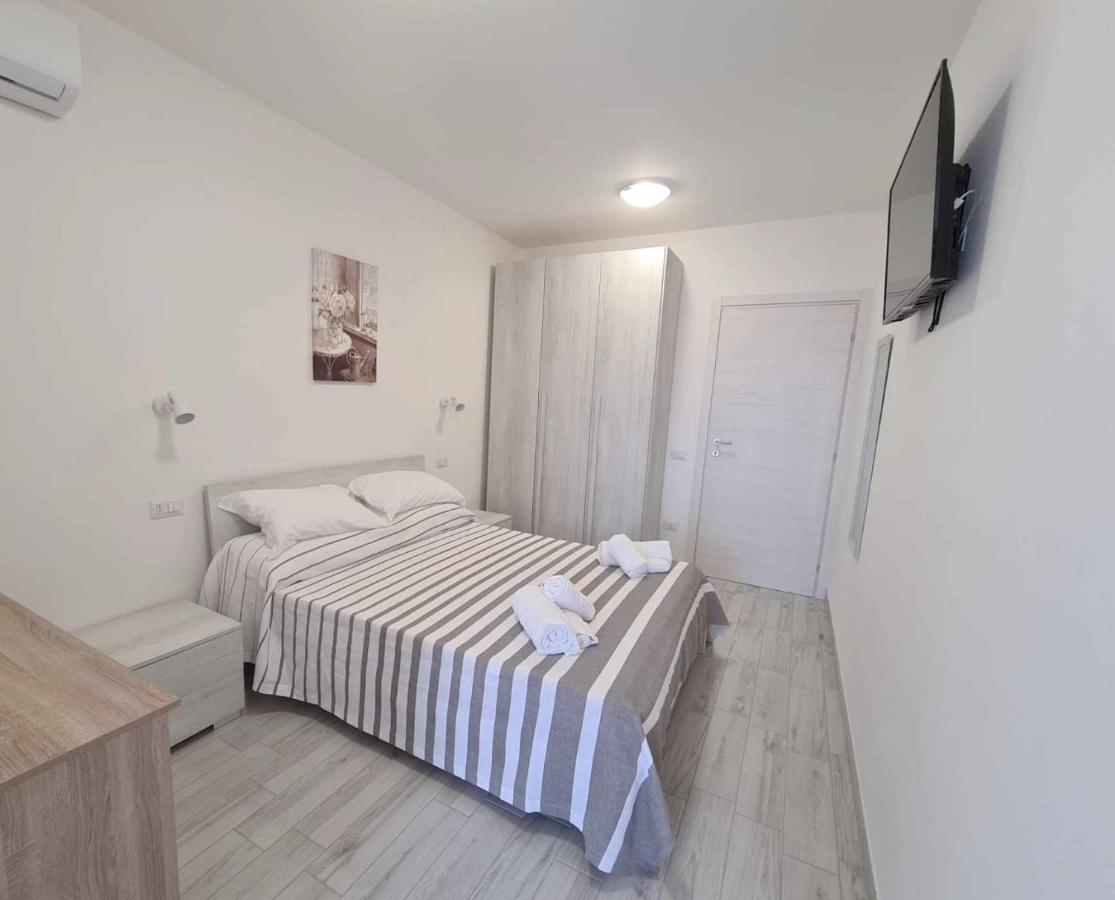 B&B Monserrato - Civico 14 Apartment 4B - Bed and Breakfast Monserrato