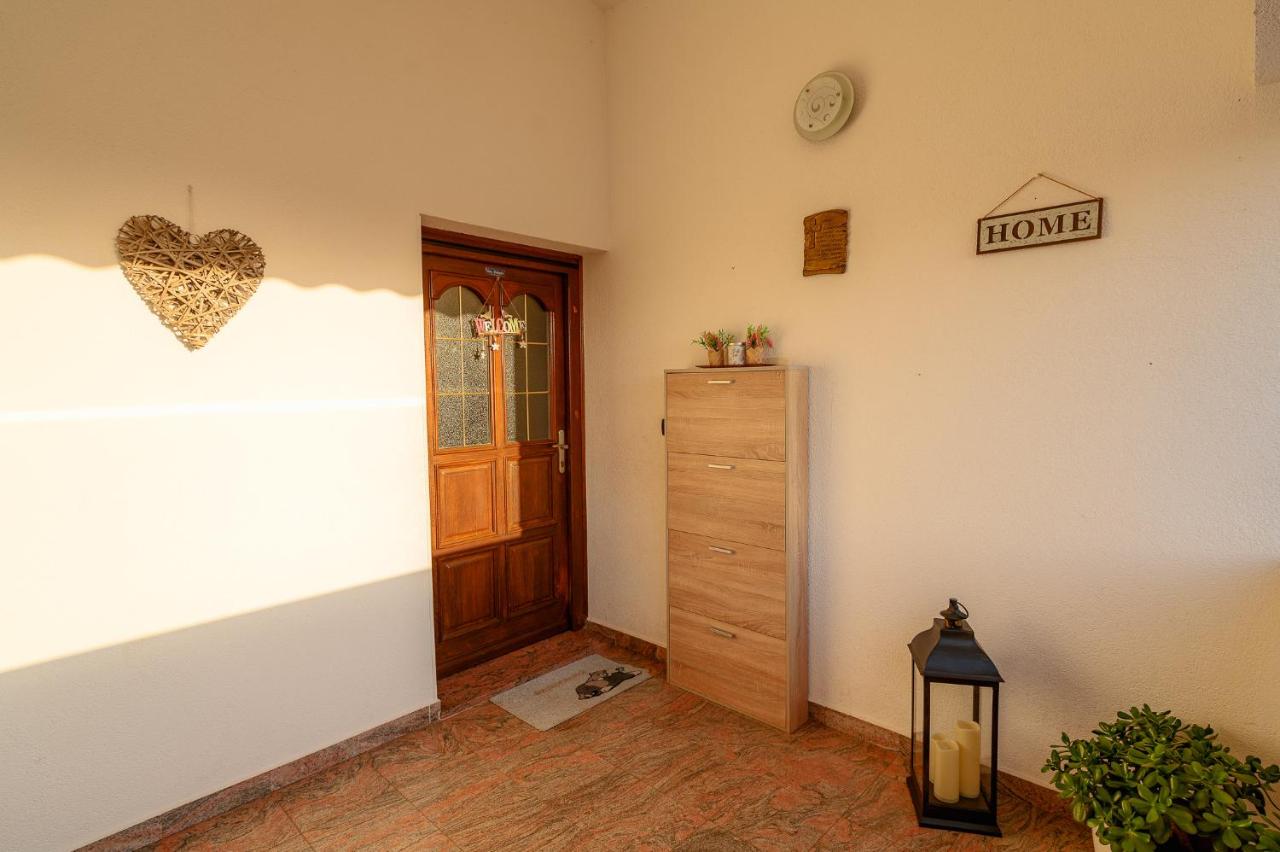 Apartment Danijela - B&B