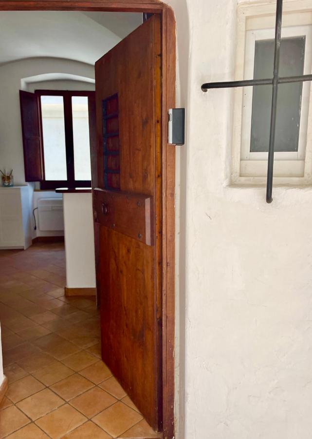 Il Mare Nel Pozzo Sperlonga Centro Storico Tutti i servizi sotto casa, a 100 mt dal mare Parcheggio multilivello adiacente, lasci la macchina e fai tutto a piedi! - Ferienwohnung
