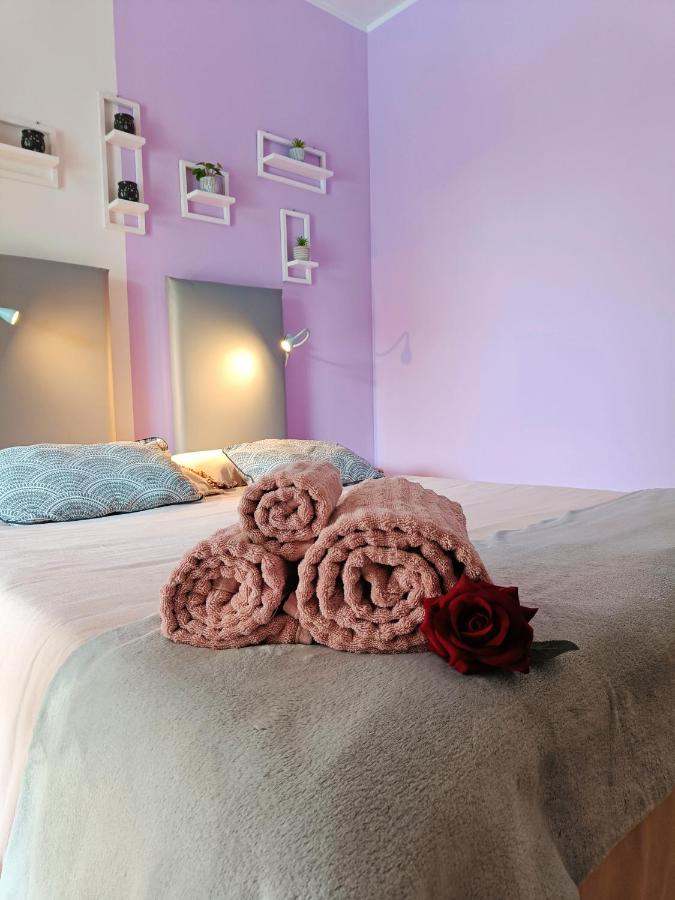 Tweepersoonskamer met 1 of 2 Bedden en Toegang tot het Zwembad