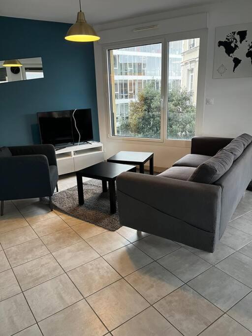 Gite Urbain - Grand appartement dans la quartier des machines de l'île - B&B Nantes